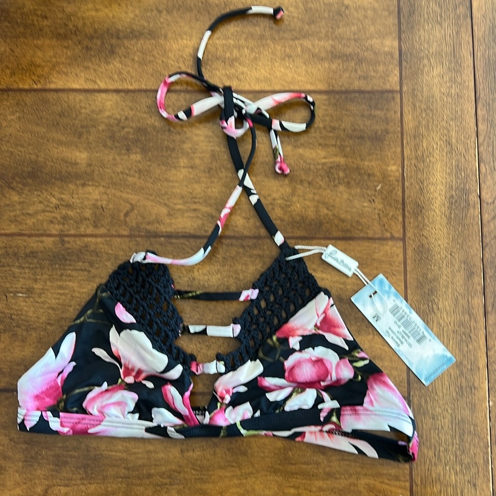 Frankie’s Bikini black lotus sienna top
